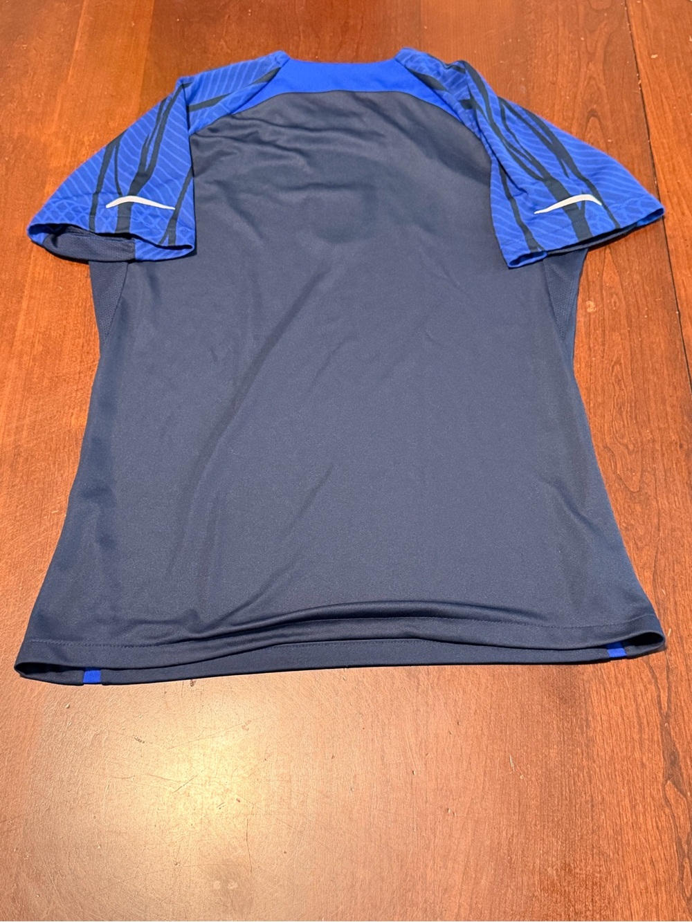 USA Dry Fit Soccer Shirt Slim Fit Size Small Navy - Picture 5 of 5